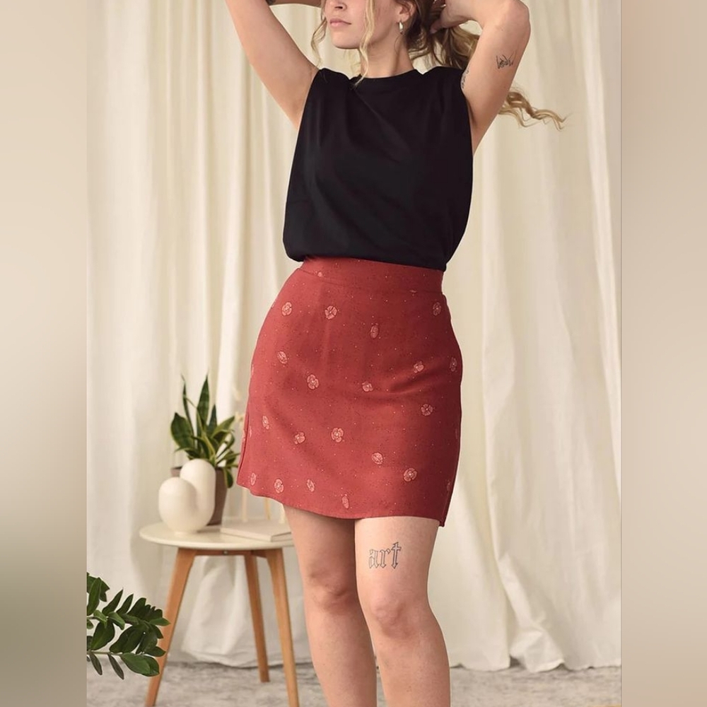 🧡🏵️ From Rachel 100% Eco Vero Floral Pull On Mini Skirt, M